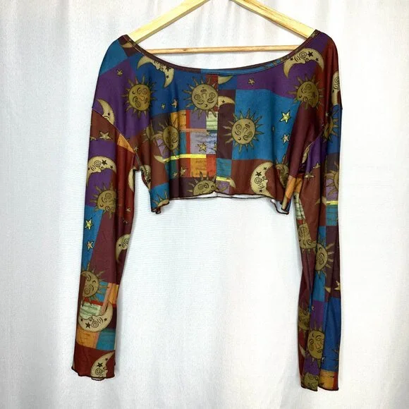 Nature Fairy Whimsigoth Mushroom Celestial Cropped Romwe top with Bell Sleeve, M - Picture 2 of 4